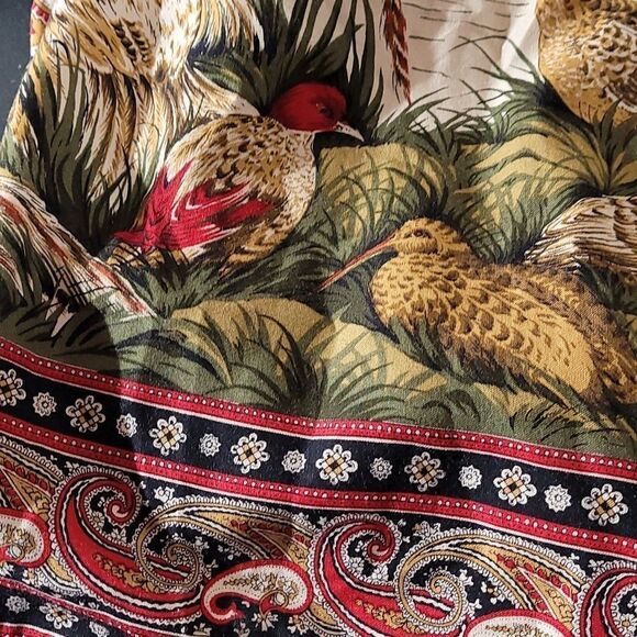 Vintage shirt with wild birds and paisley designs - Picture 6 of 7